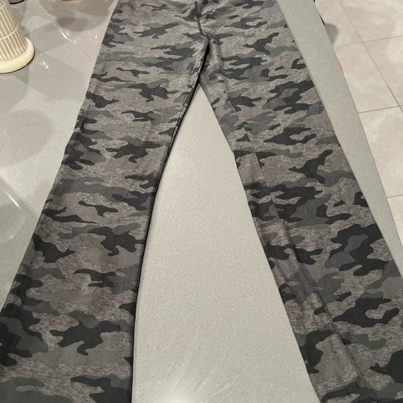 Victoria secret  Black Camouflage Pants - Picture 10 of 10